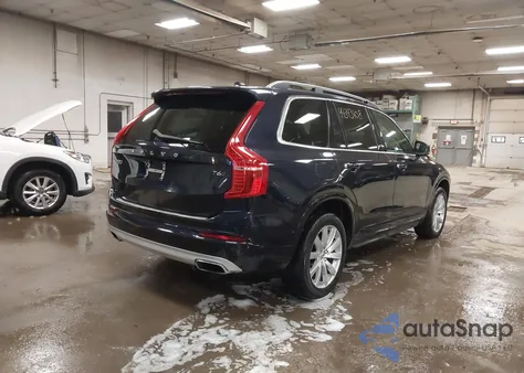 2017 Volvo Xc90 T6 Momentum z USA, uszkodzony, nr VIN YV4A22PK5H1106433